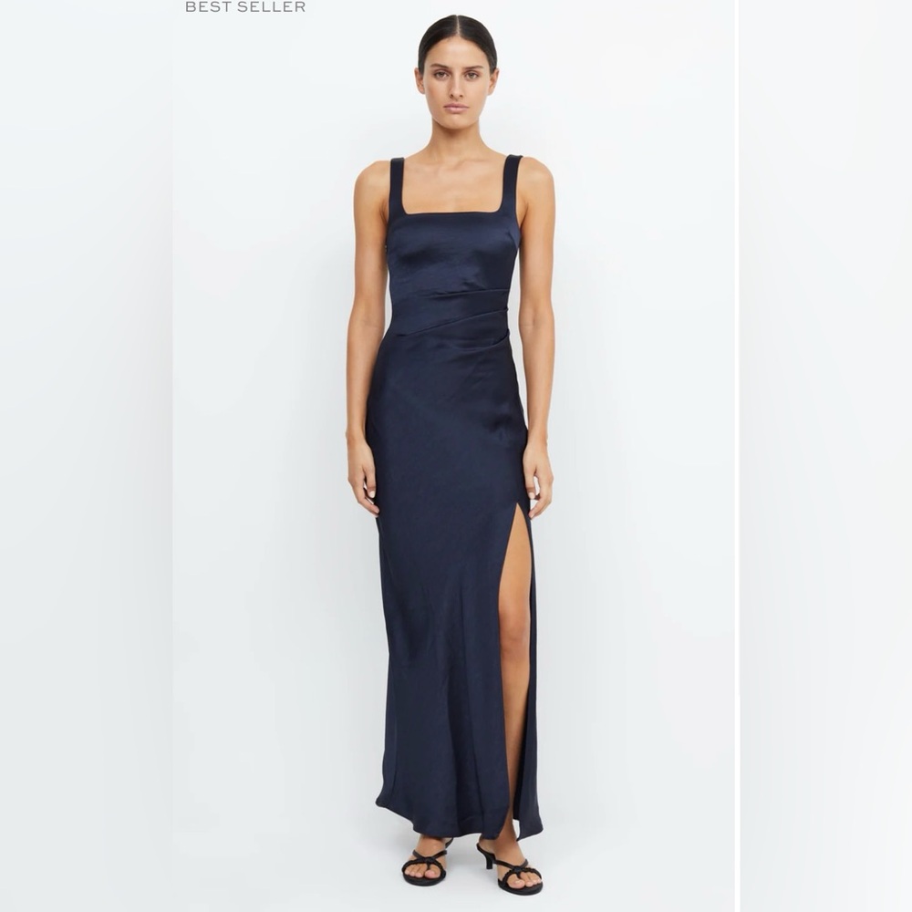 Bec & Bridge Dress
“THE DREAMER SQUARE NECK DRESS”